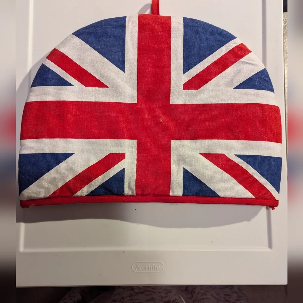Union Jack Beanie Tea Cozy